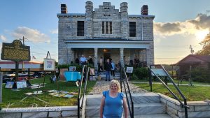 ArtWalk May 2023 - photo by KnowPickens