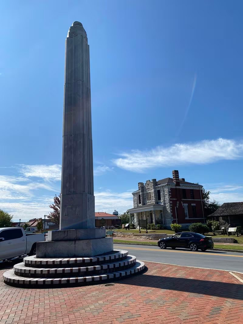 Pickens County Oglethorpe Monument